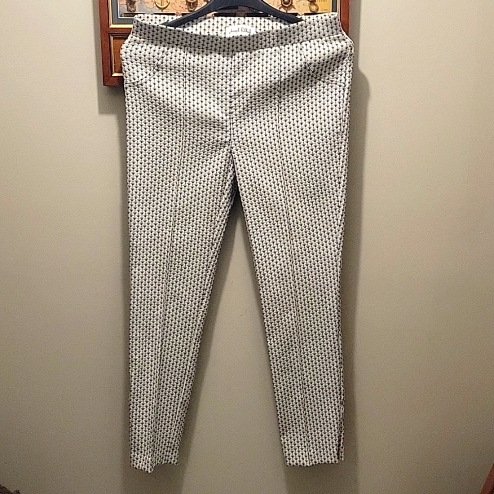 Tailored White & Black Patterned Women's Slim Pants
